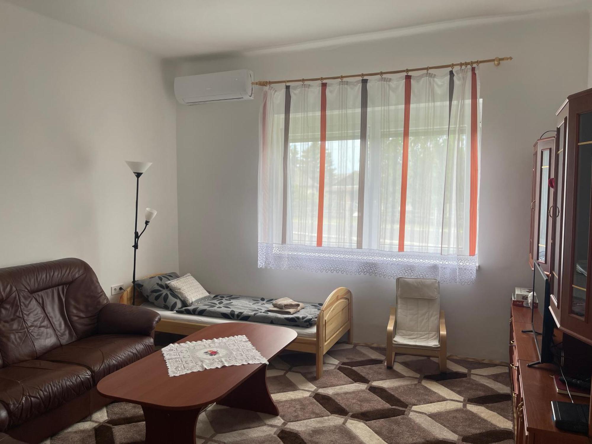Valentina Apartman Balatonmariafurdo Exterior foto
